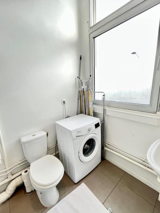 Rome - Studio Meuble A Reims Appartement Buitenkant foto