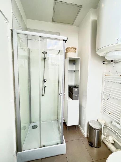 Rome - Studio Meuble A Reims Appartement Buitenkant foto